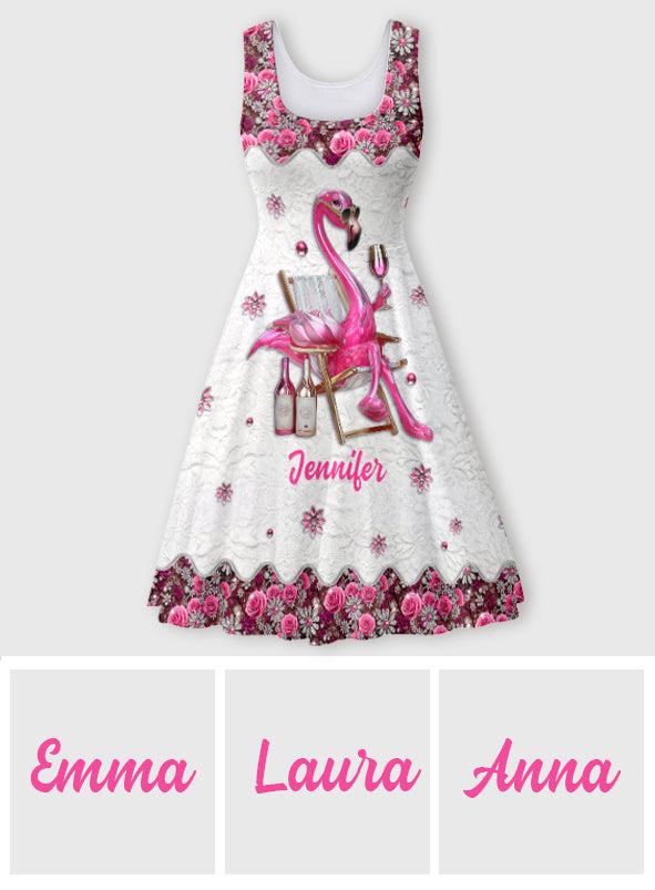 Sei ein Flamingo inmitten einer Taubenschar – personalisiertes ärmelloses Flamingo-Kleid