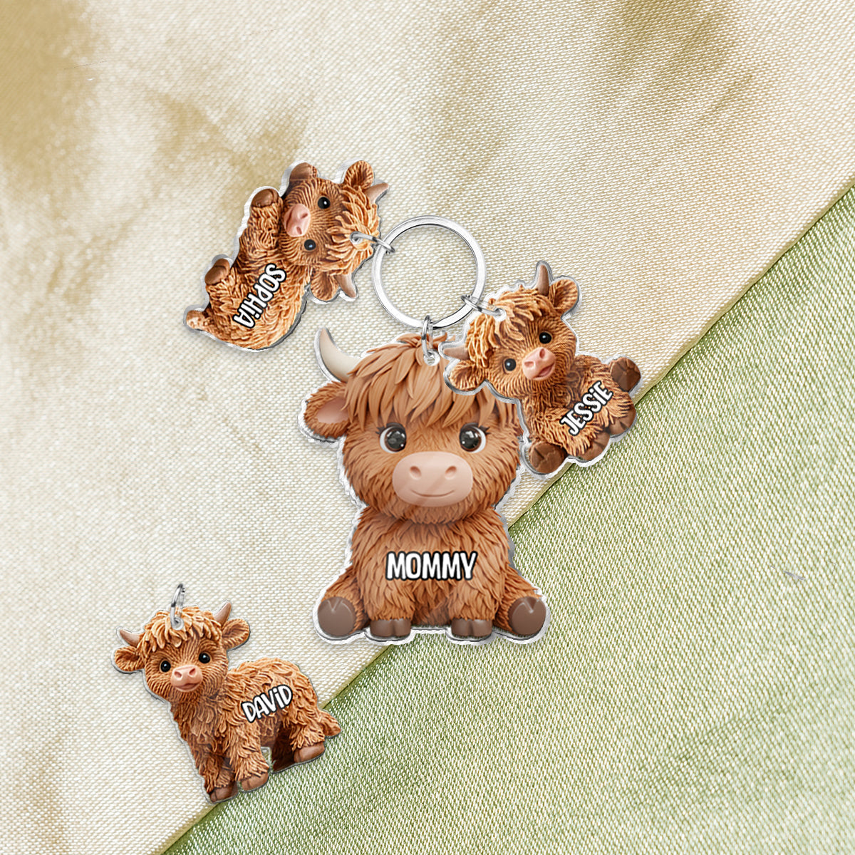 Highland Cow Mom - Personalized Mother Keychain with Charms