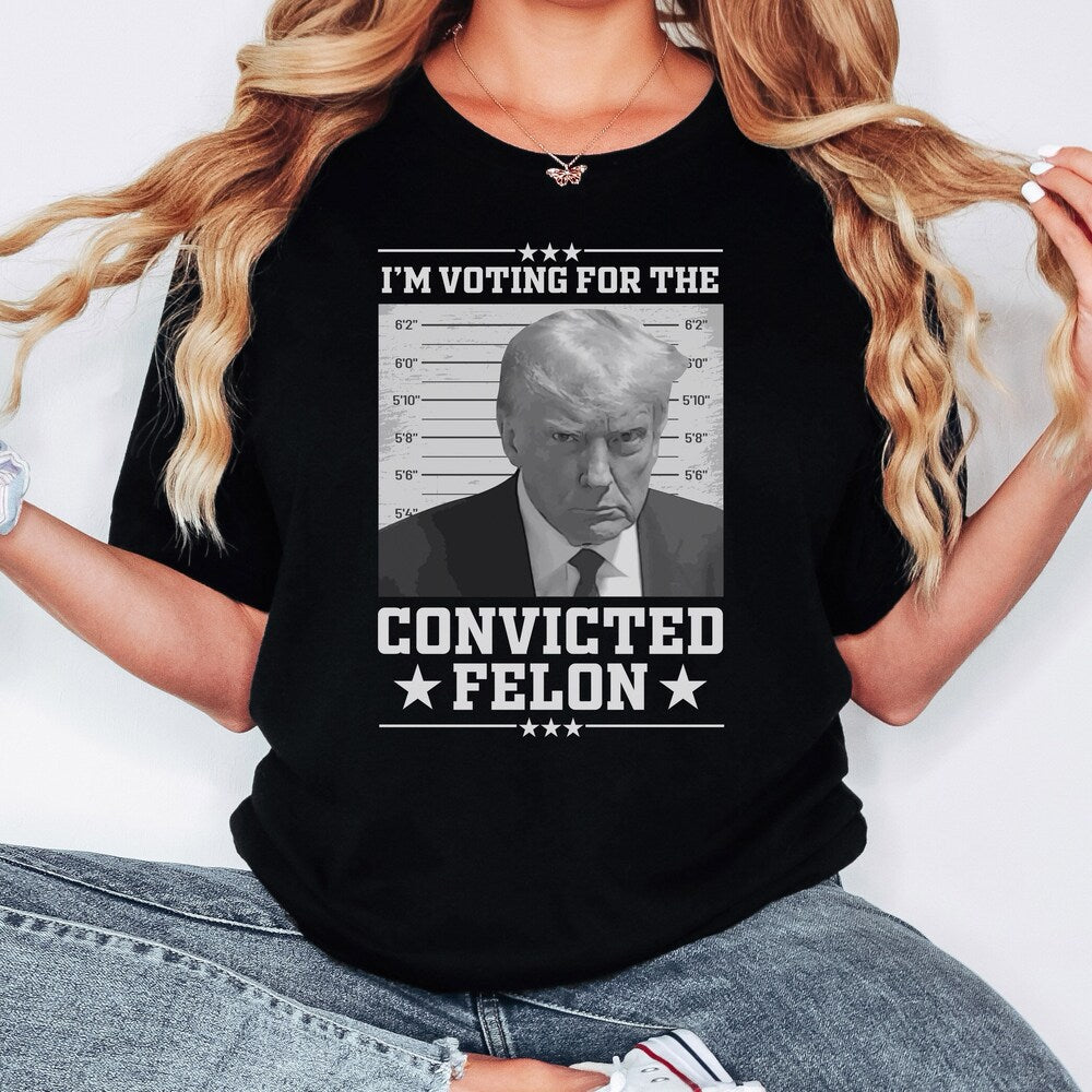 „Wählt den verurteilten Trump 2024“ Unisex-T-Shirt, „Trump verurteilt 2024“-Shirt, Trendiges Trump-Shirt, Wahl-T-Shirt & Hoodie 2024