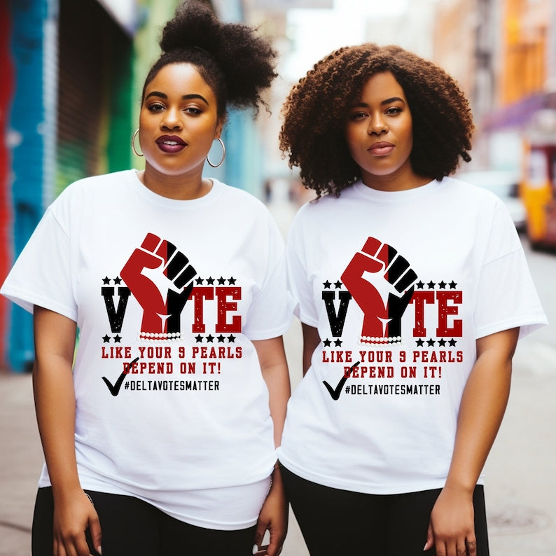 T-shirt Delta Sigma Theta « Votez comme si vos 9 perles en dépendaient » ; T-shirt « Marche dévastatrice vers les urnes » ; T-shirt et sweat à capuche « Éléphant 1913 Oop-Oop Dst Crimson ».