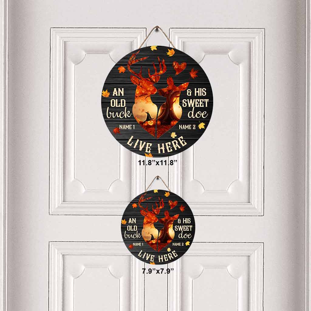 An Old Buck - Hunting Personalized Round Wood Sign