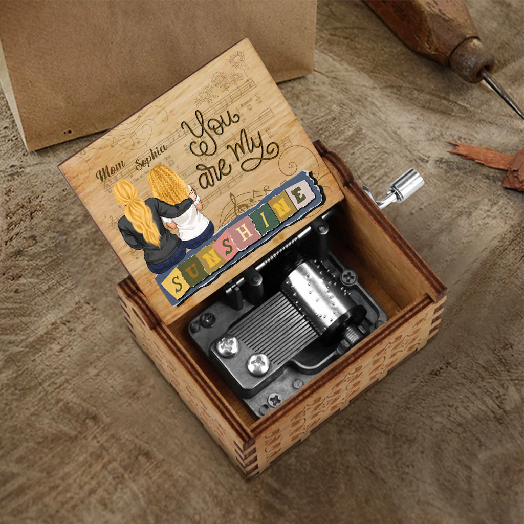 Mother You Are My Sunshine - Personalized Mother's Day Mother Hand Crank Music Box