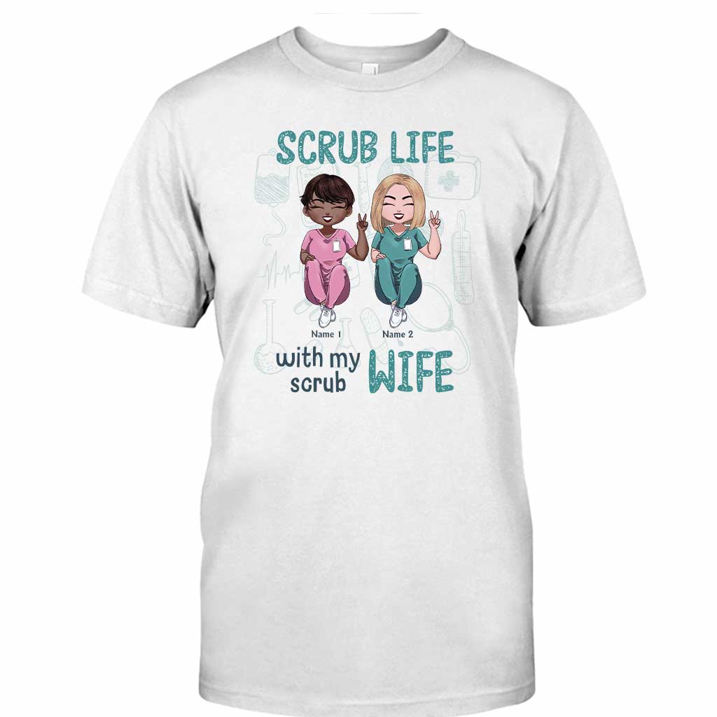 Das Leben mit meiner OP-Frau – personalisiertes T-Shirt und Hoodie für Krankenschwestern