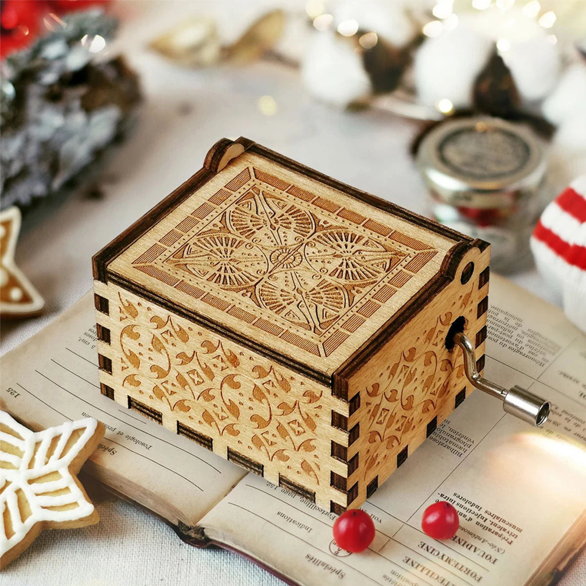 I'm Yours - Personalized Couple Hand Crank Music Box