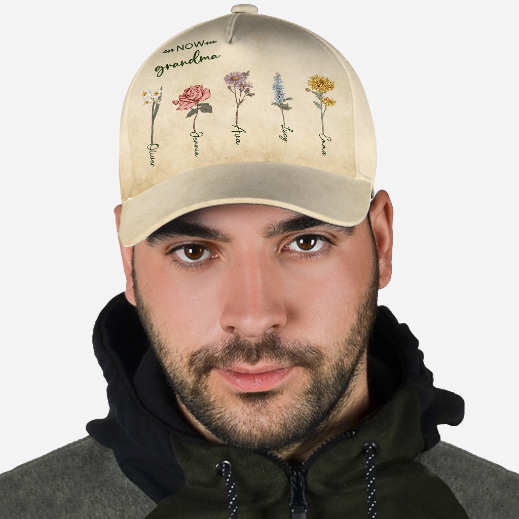 First Mom Now Grandma - Personalized Grandma Classic Cap