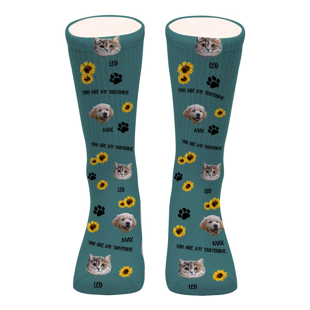 Ce humain appartient à - Cadeau pour amoureux des chats - Chaussettes personnalisées