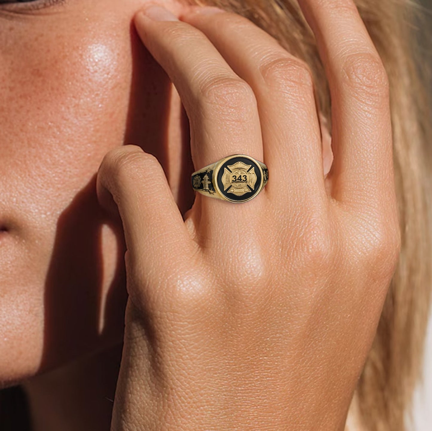 Strong One – Personalisierter Feuerwehr-Siegelring