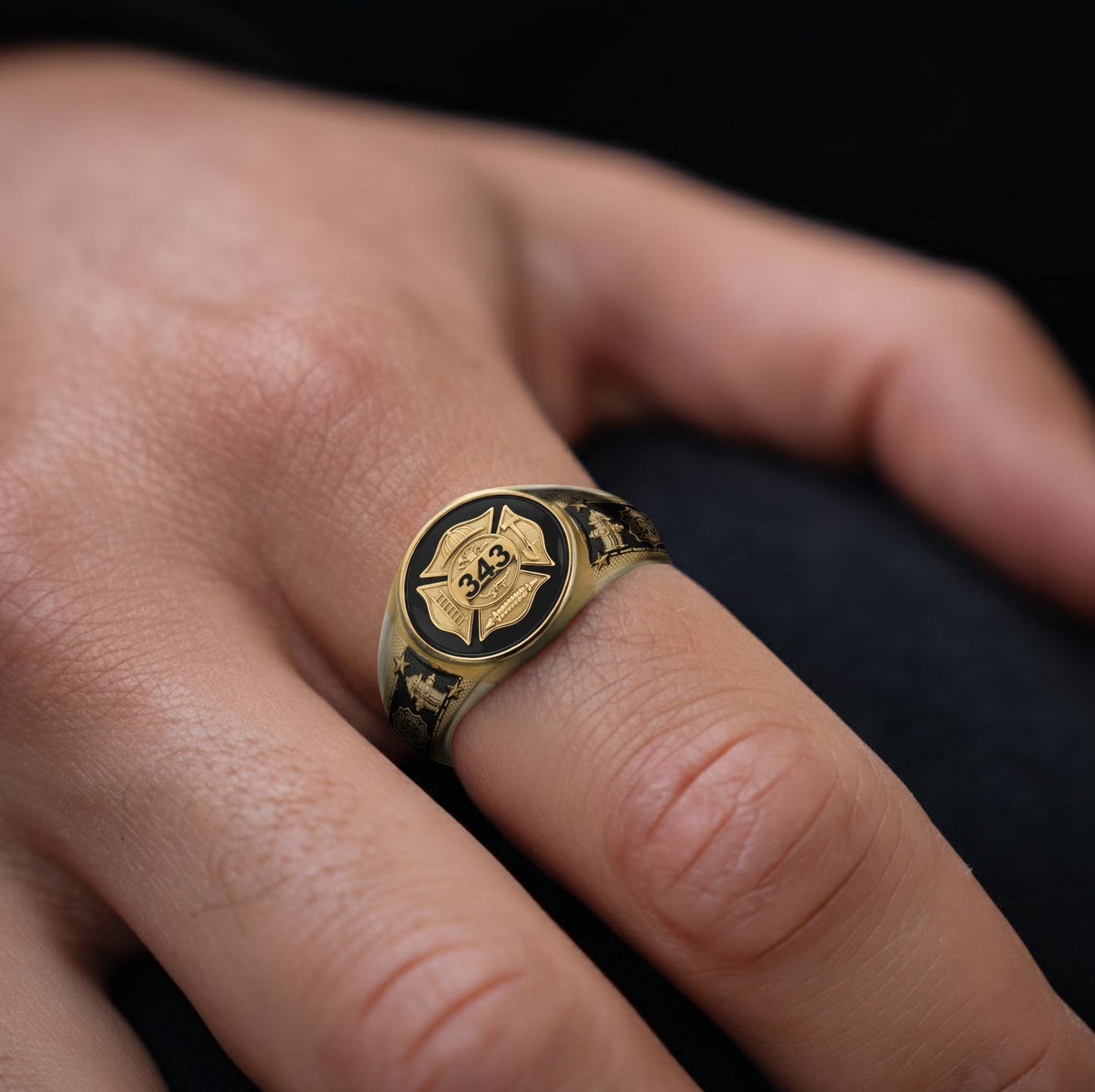 Strong One – Personalisierter Feuerwehr-Siegelring