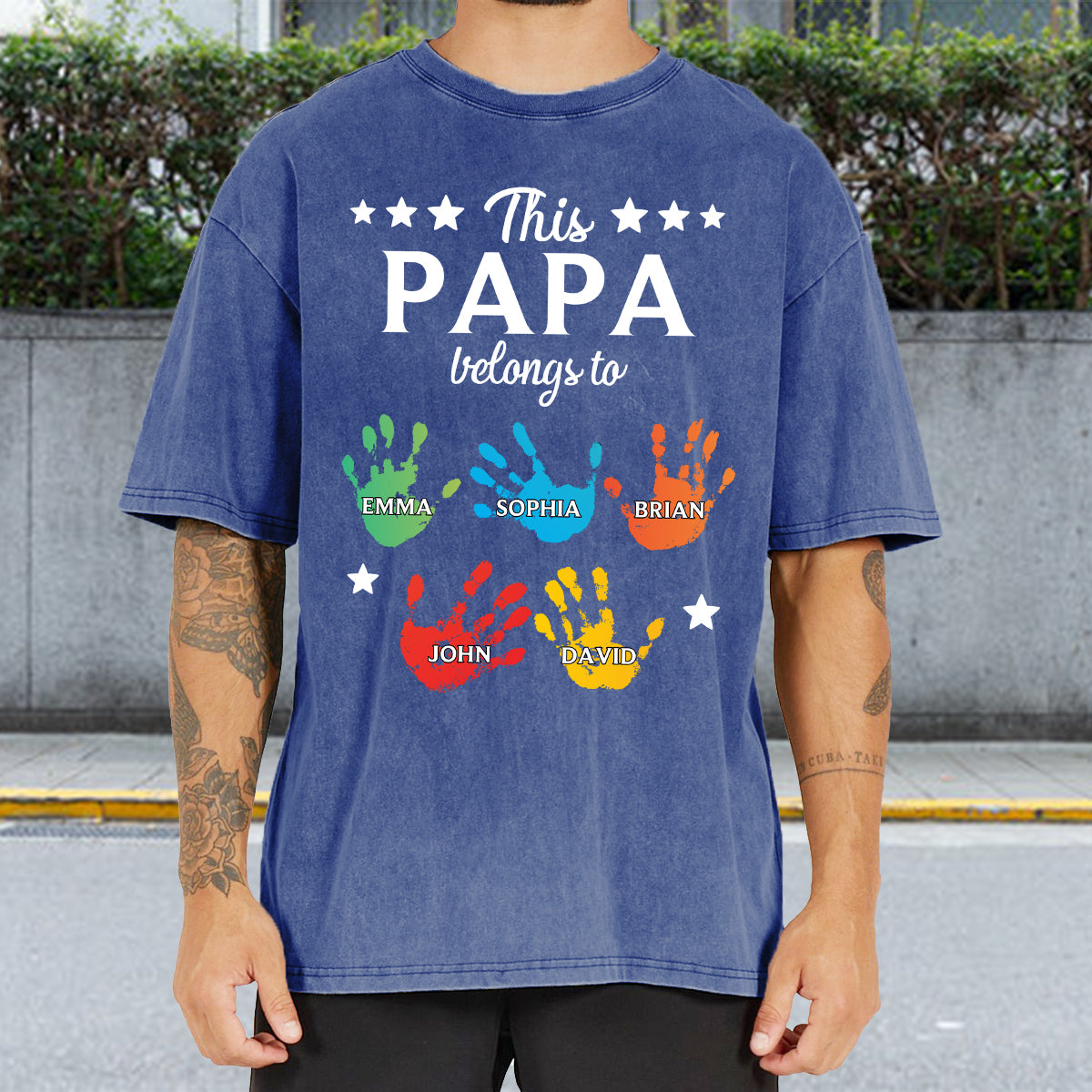 This Papa Belongs To Hands Prints - Personalized Grandpa Wash T-Shirt