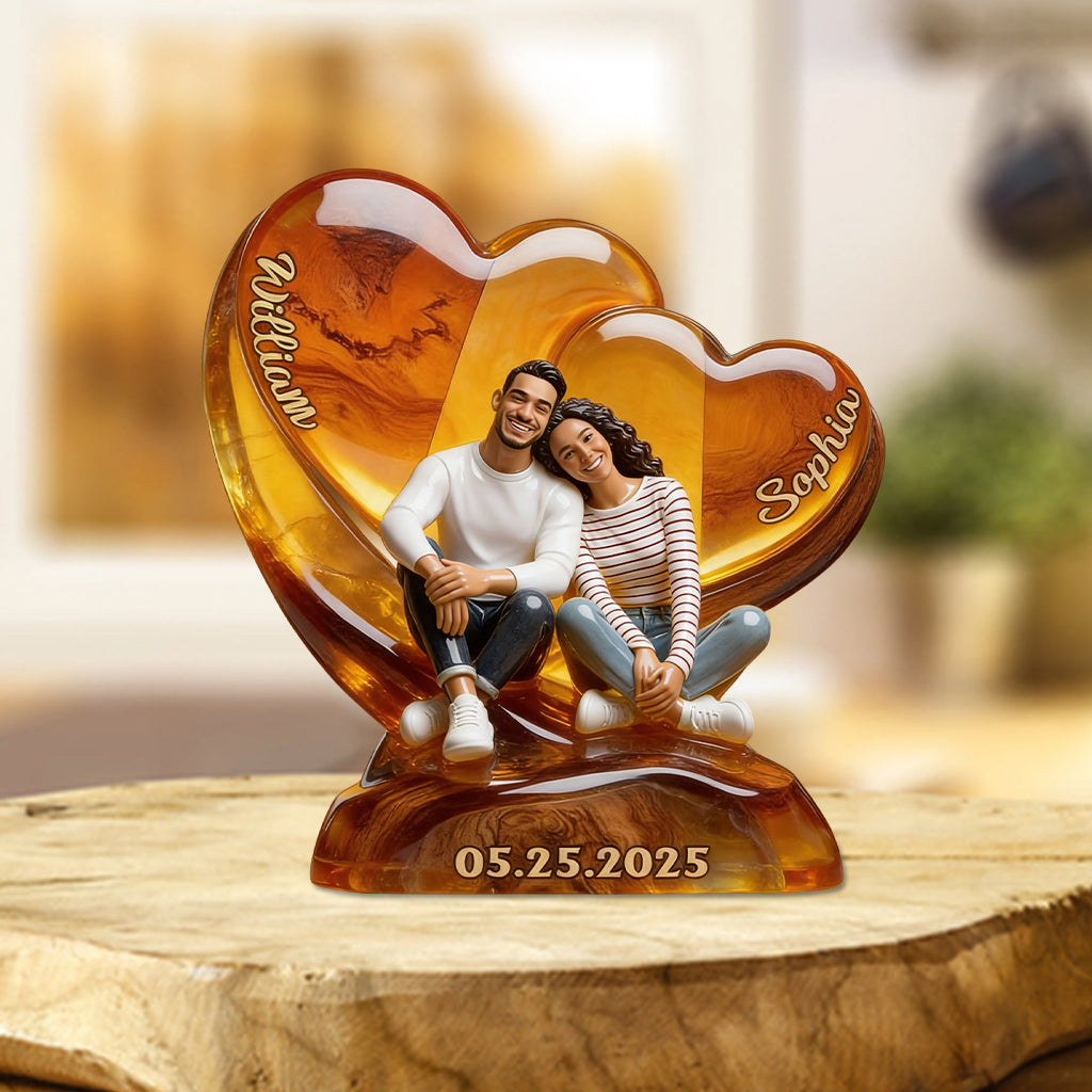 Romantische Liebesfotos hochladen & sofort in der Vorschau ansehen – personalisierte Acrylplakette in individueller Pärchenform