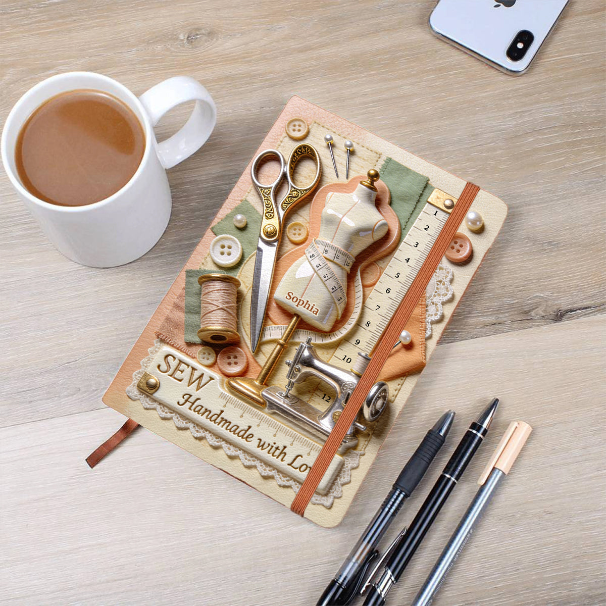 Handgefertigt mit Liebe – Personalisiertes Nähjournal aus Leder