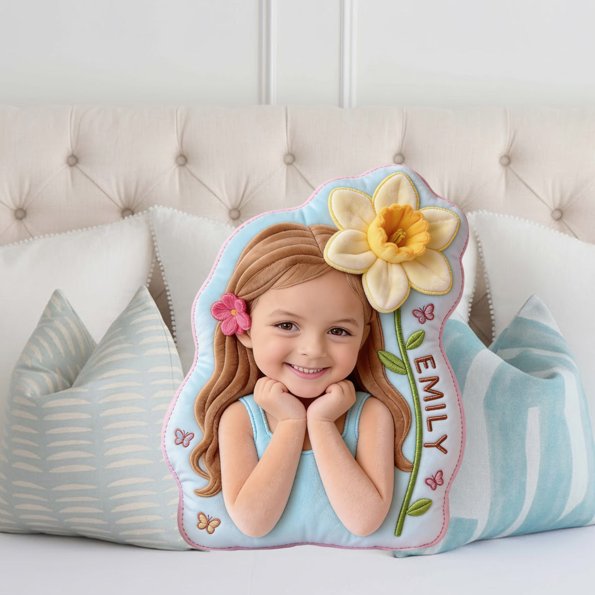 Fleur de naissance - Coussin en fausse fourrure personnalisé pour enfant