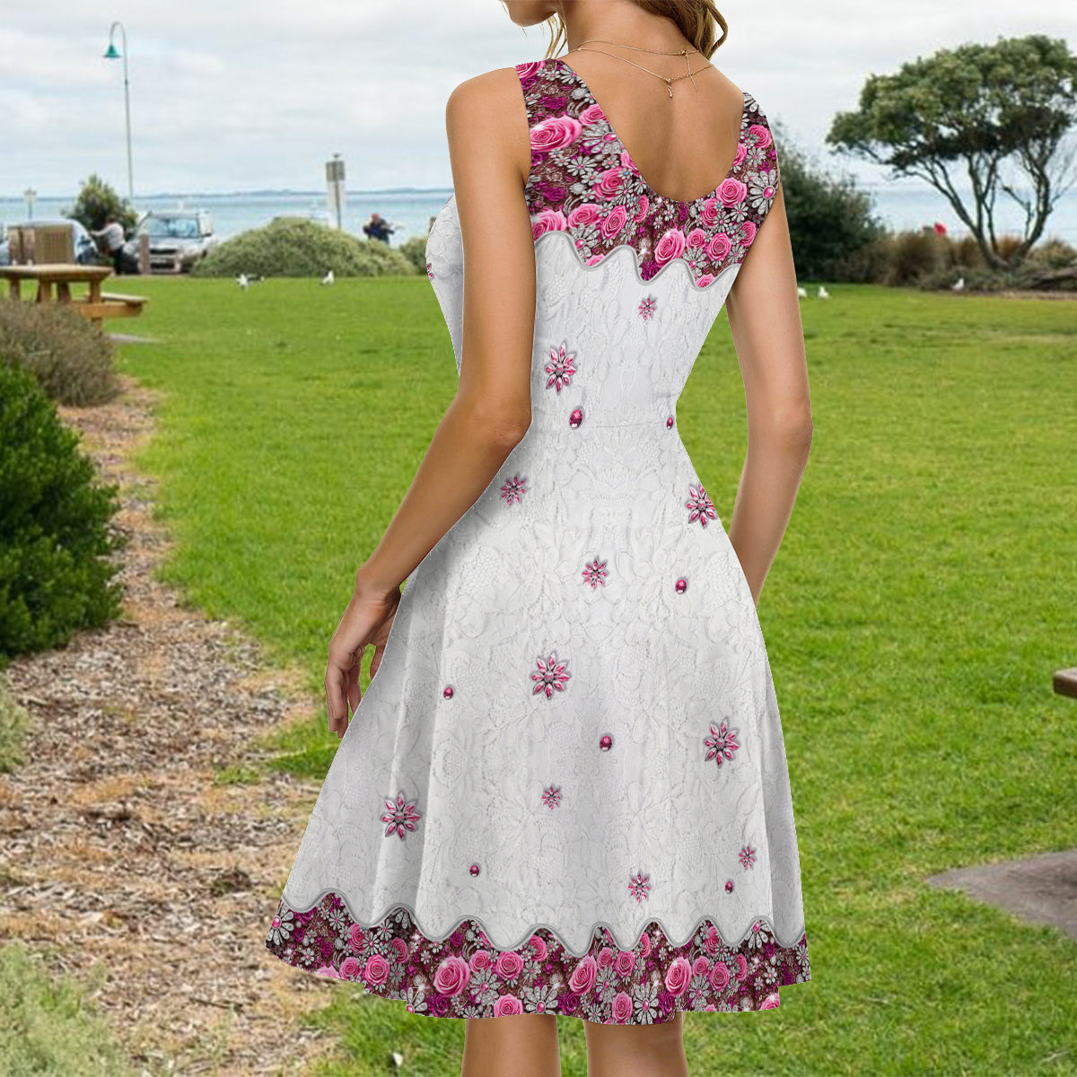 Sei ein Flamingo inmitten einer Taubenschar – personalisiertes ärmelloses Flamingo-Kleid