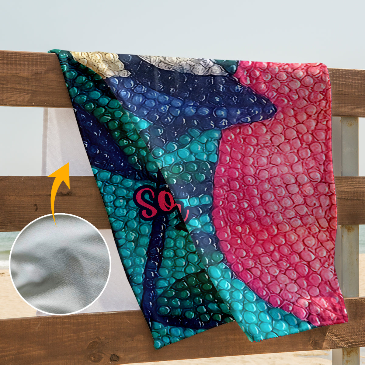 Strass-Flamingo – Ein echter Hingucker am Strand – Personalisiertes, schnelltrocknendes Strand-/Badetuch mit Flamingo-Motiv