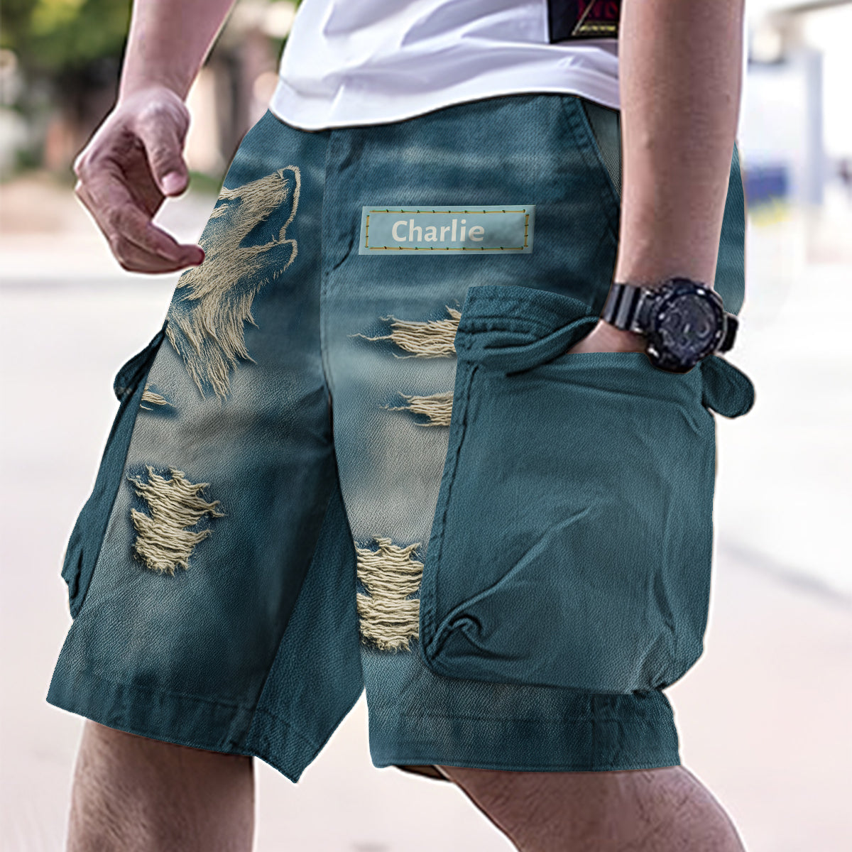 Coole, im Used-Look gehaltene Wolfs-Cargoshorts mit Gürtel