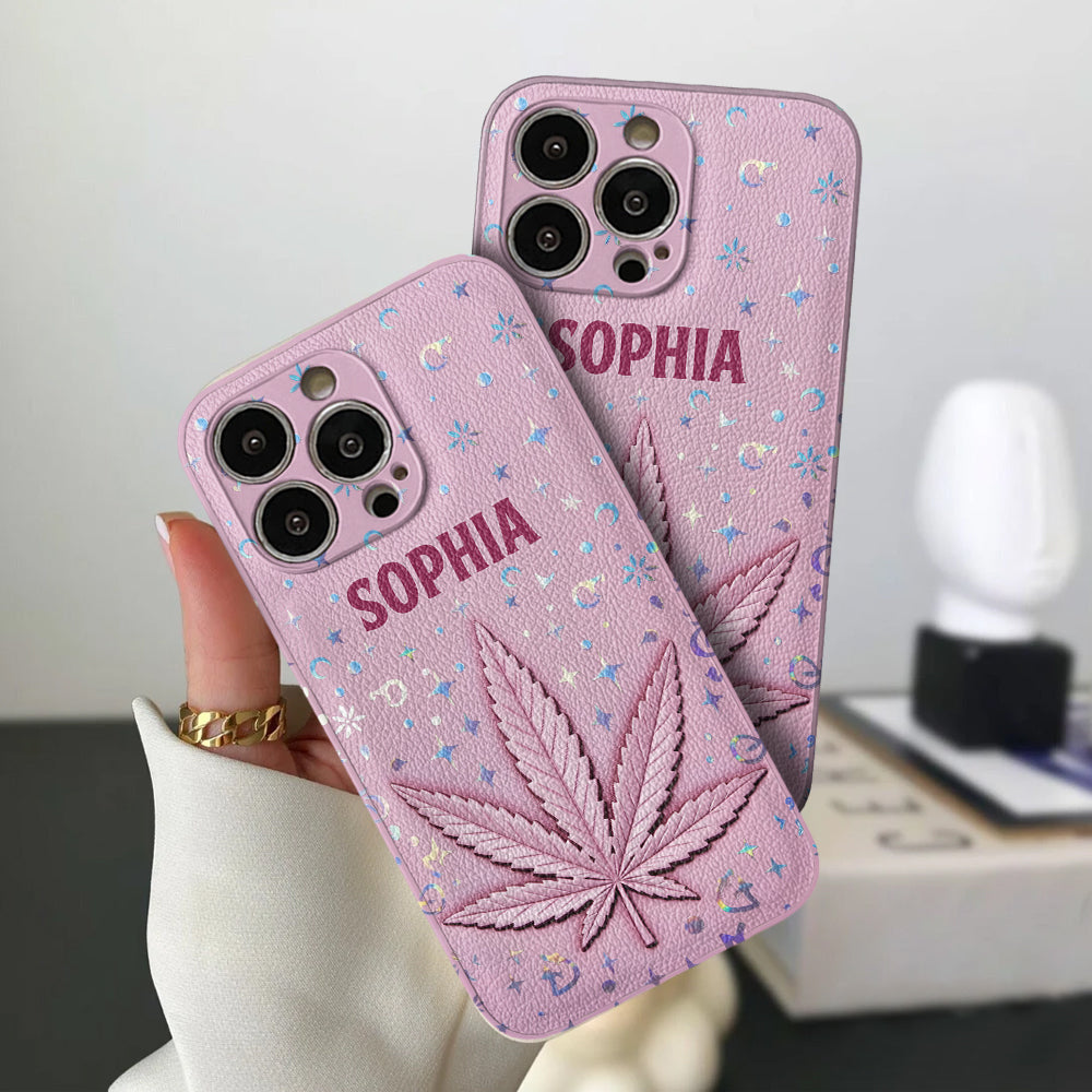 Stoner Chick – Personalisierte Handyhülle aus Leder mit Weed-Motiv