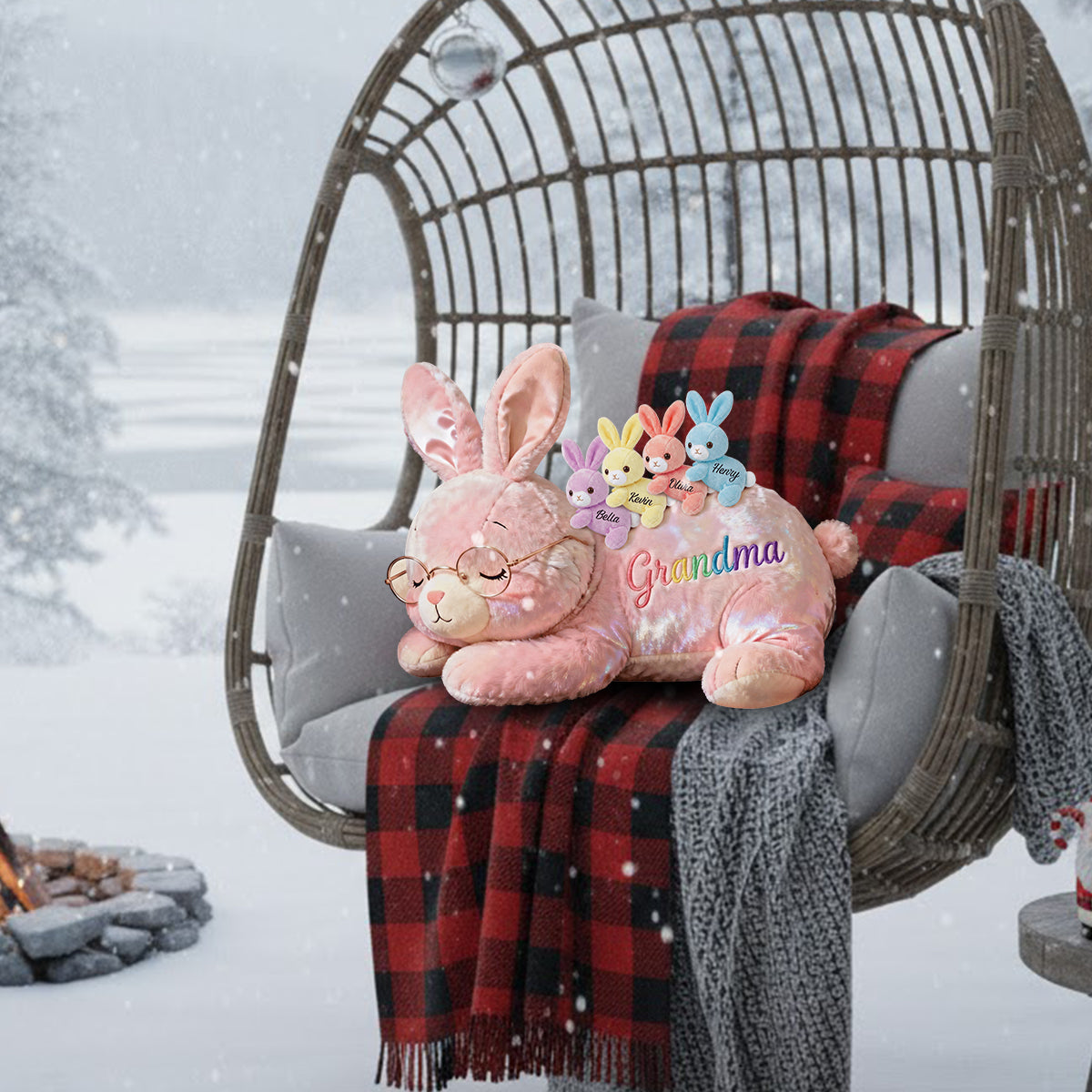 Coussin personnalisé en fausse fourrure en forme de grand-mère avec ses bébés lapins