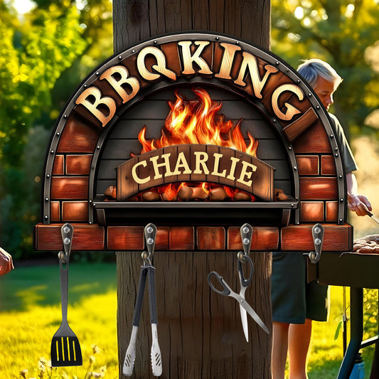 BBQ King – Personalisierter Grillbesteckhalter in individueller Form