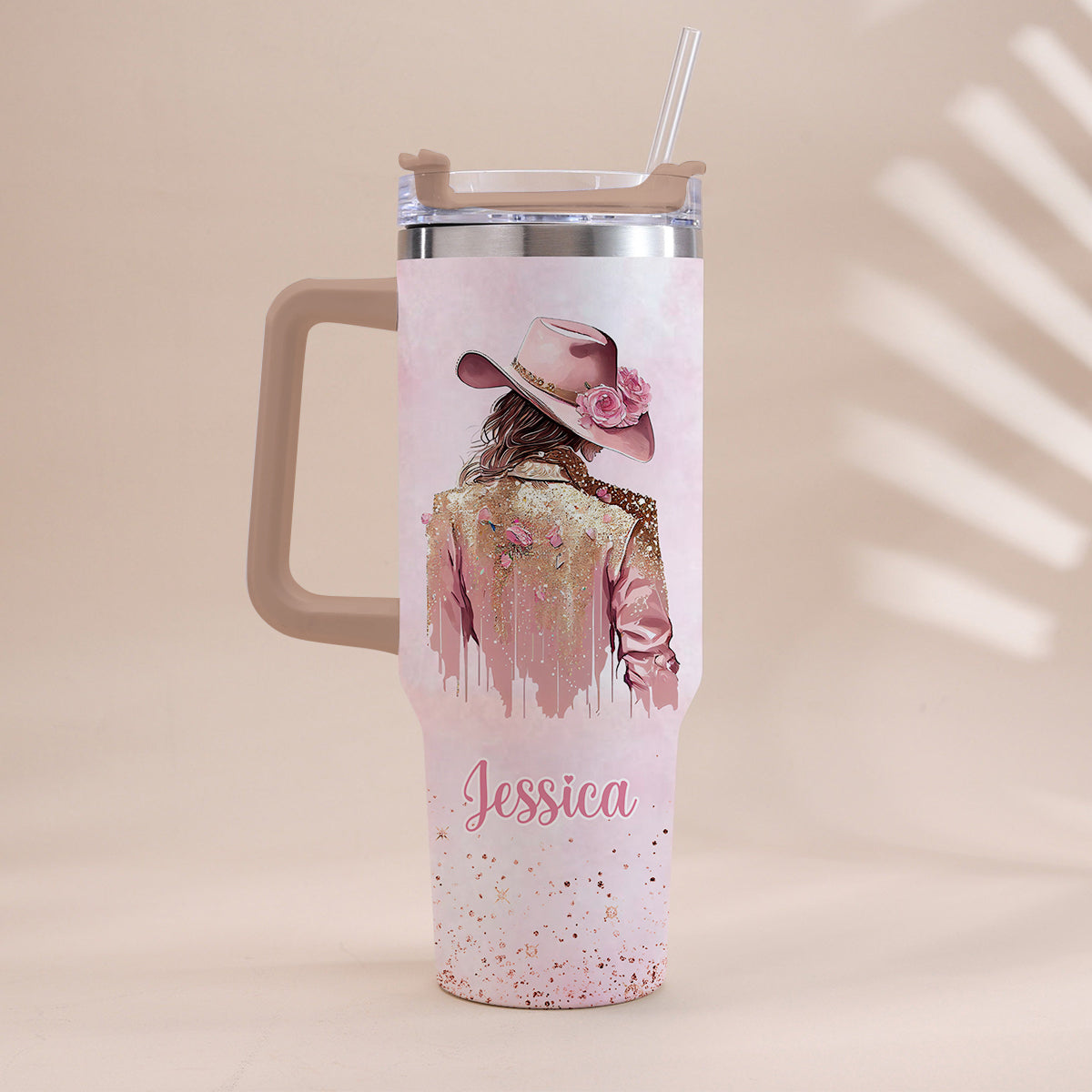 Cowgirl-Spirit – Personalisierter Cowgirl-Trinkbecher mit Henkel