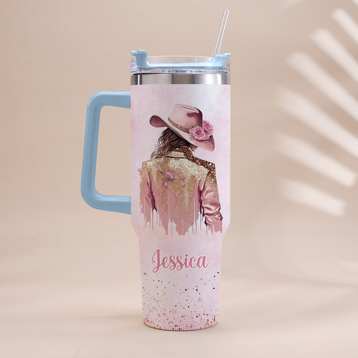 Cowgirl-Spirit – Personalisierter Cowgirl-Trinkbecher mit Henkel