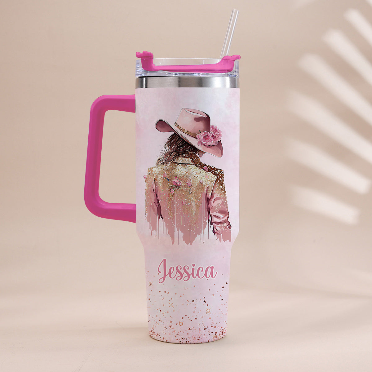 Cowgirl-Spirit – Personalisierter Cowgirl-Trinkbecher mit Henkel