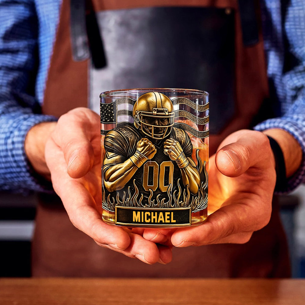 Whiskey & American Football – Personalisiertes Whiskeyglas mit Football-Motiv