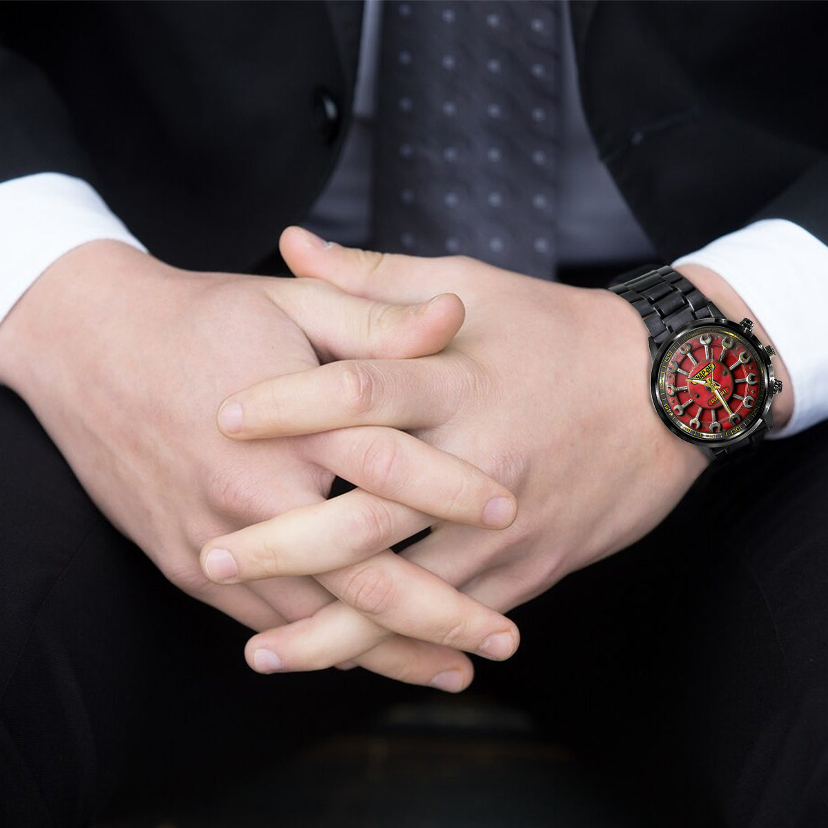 Zeit zum Anklicken – Personalisierte mechanische Handuhr