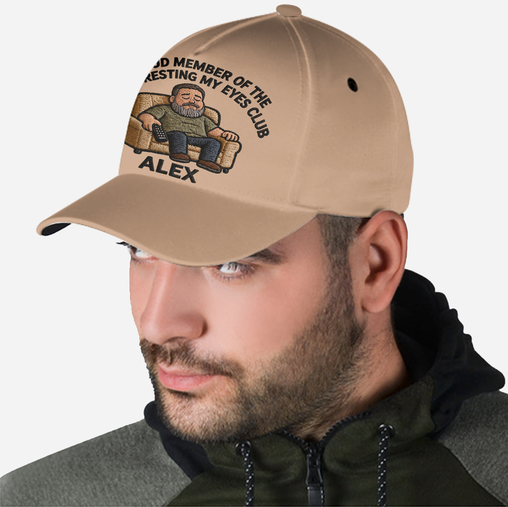 Membre Fier Du Club Just Resting My Eyes - Casquette Classique Personnalisée Pour Papa
