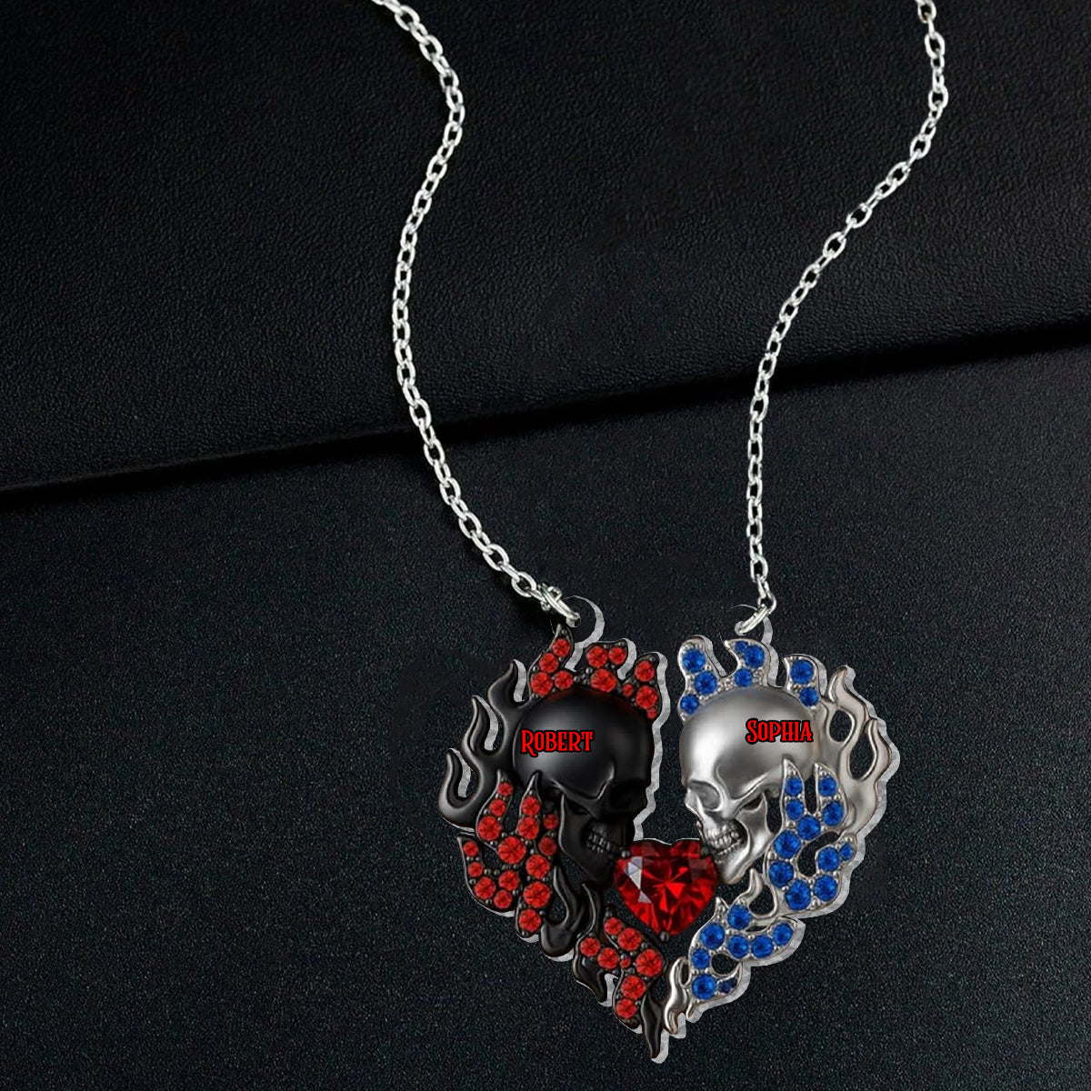 Toi et moi, on gère ! - Collier pendentif personnalisé en forme de crâne