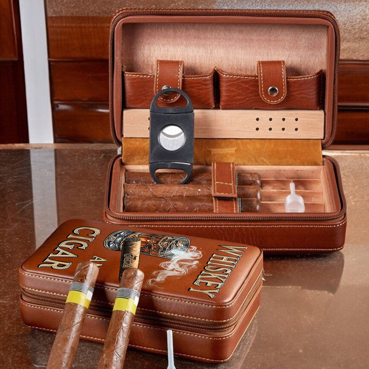 Whisky und Zigarre – Personalisierter Reisehumidor für Whisky und Zigarren