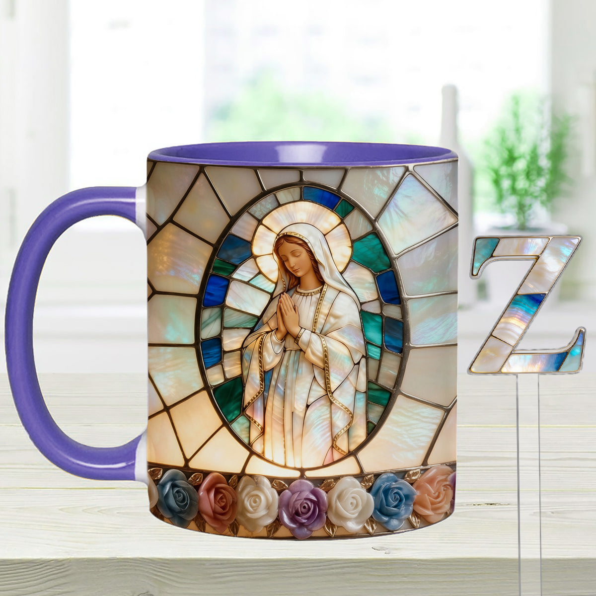Unsere Liebe Frau der Gnade – Personalisierte christliche Tasse mit Acryl-Rührstäbchen