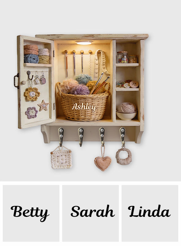 Passionnée de crochet - Présentoir suspendu personnalisé pour crochet sur mesure
