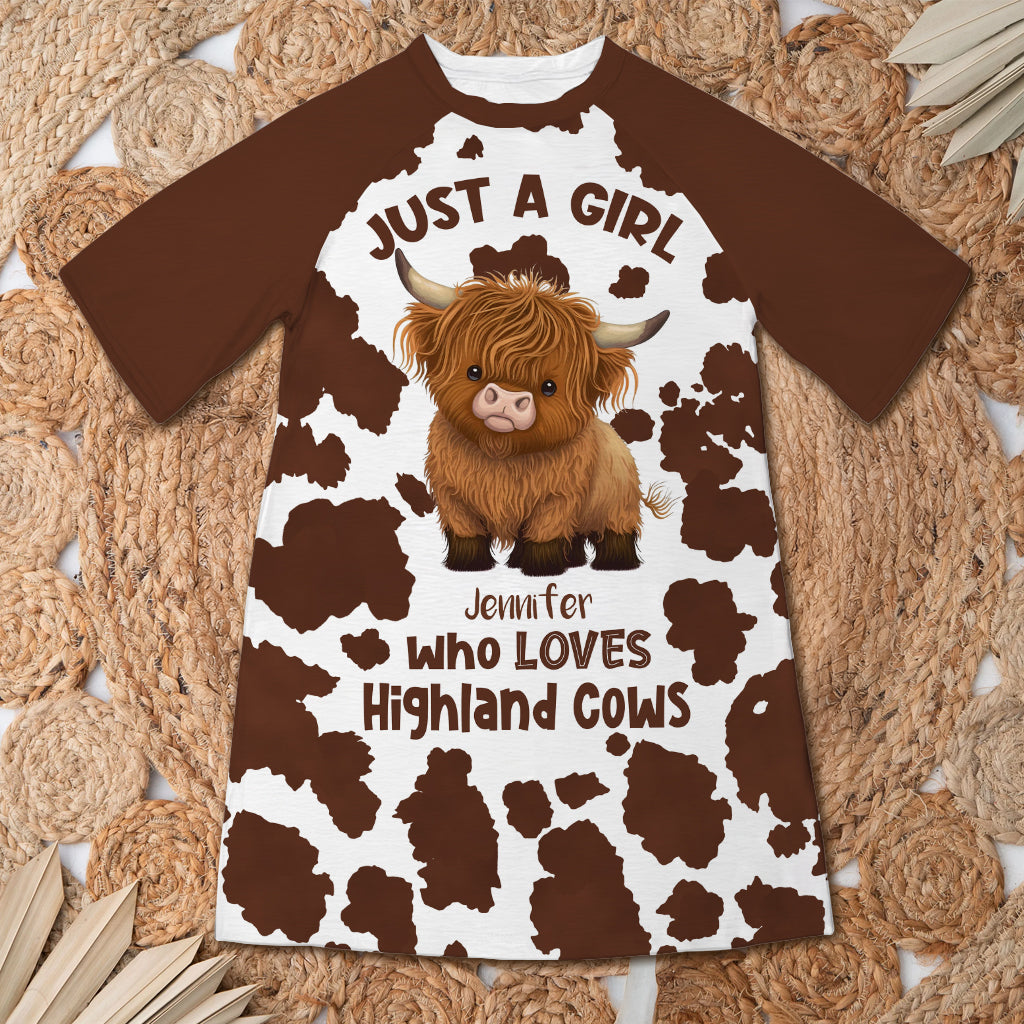 Juste une fille qui aime les vaches des Highlands - Robe-t-shirt de nuit personnalisée avec motif vache des Highlands