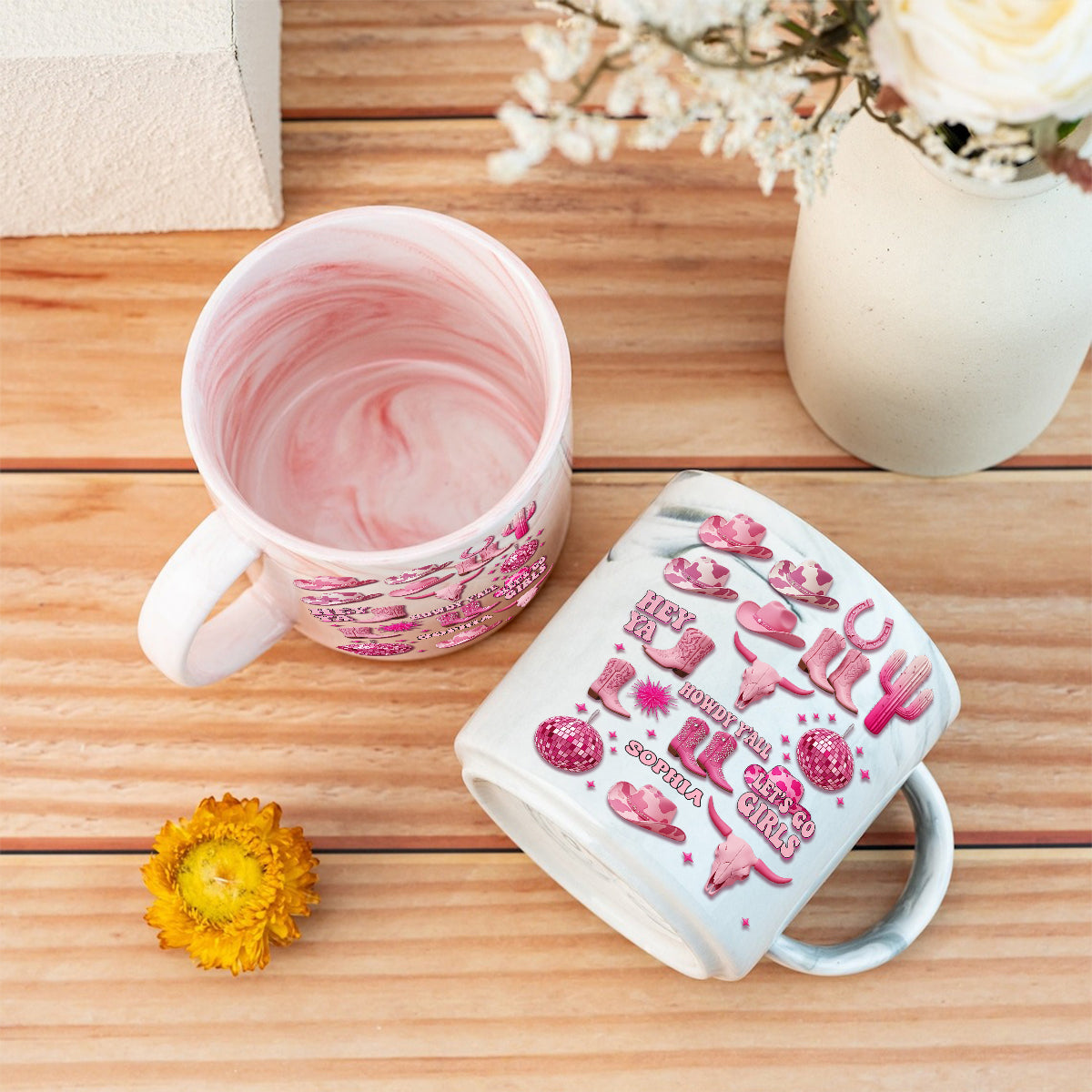 Mug marbré personnalisé « Cowgirl rose »