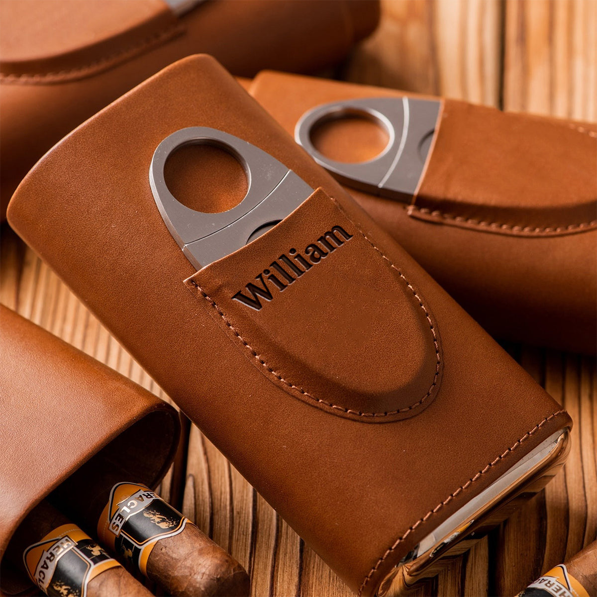 Papa liebt Zigarren - Personalisierte Leder Zigarren Humidor Box