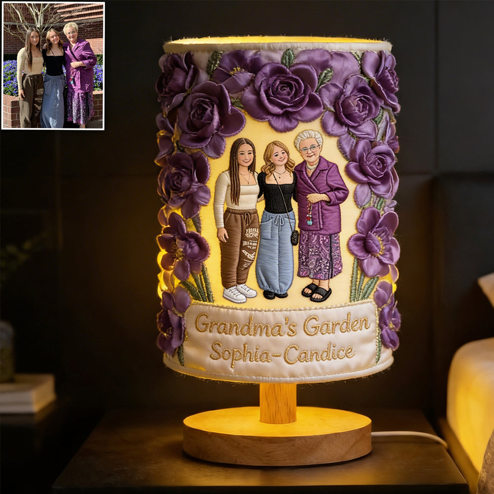 Gift For Mom And Grandma - Personalized Mother Table Lamp With Wood Base