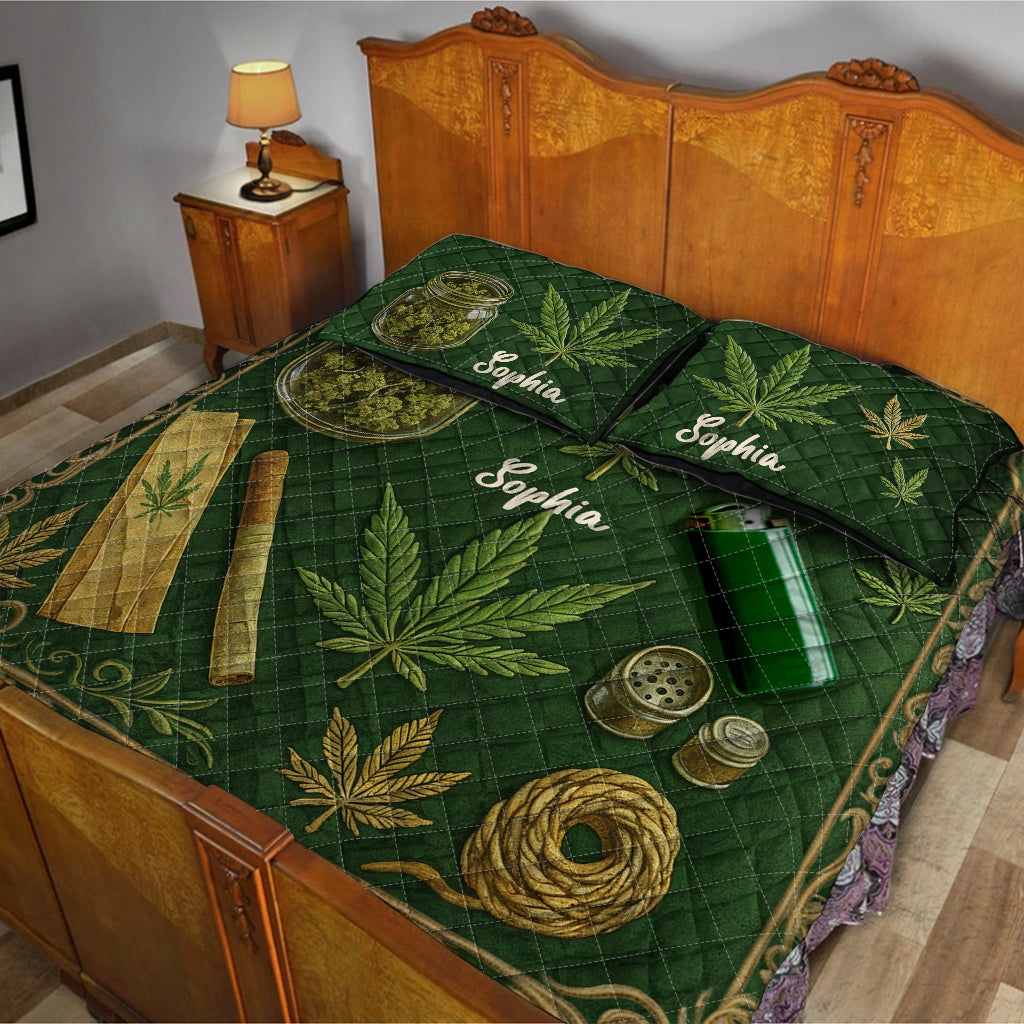 Magic Green Pink Leaf - Personalized Weed Quilt Set