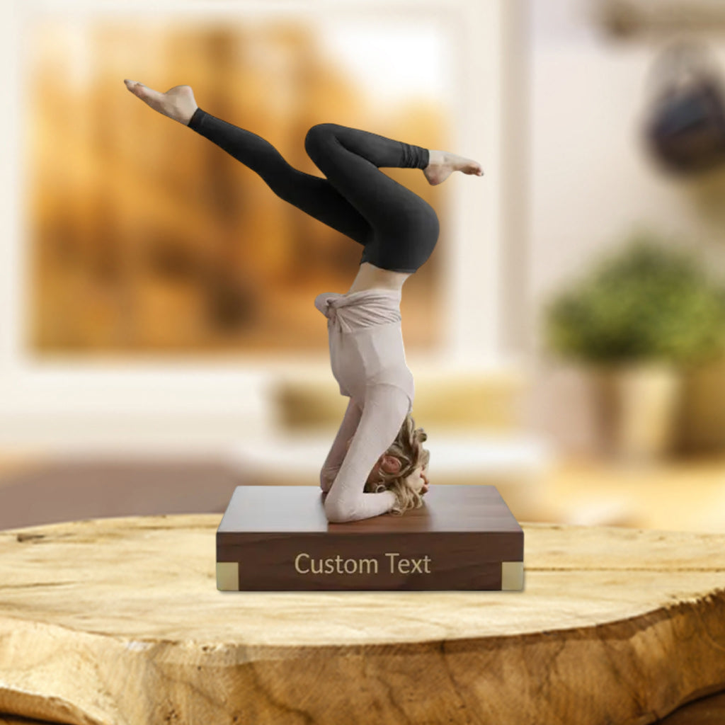 Yogaholic – Personalisierte Yoga-Acrylplakette in individueller Form