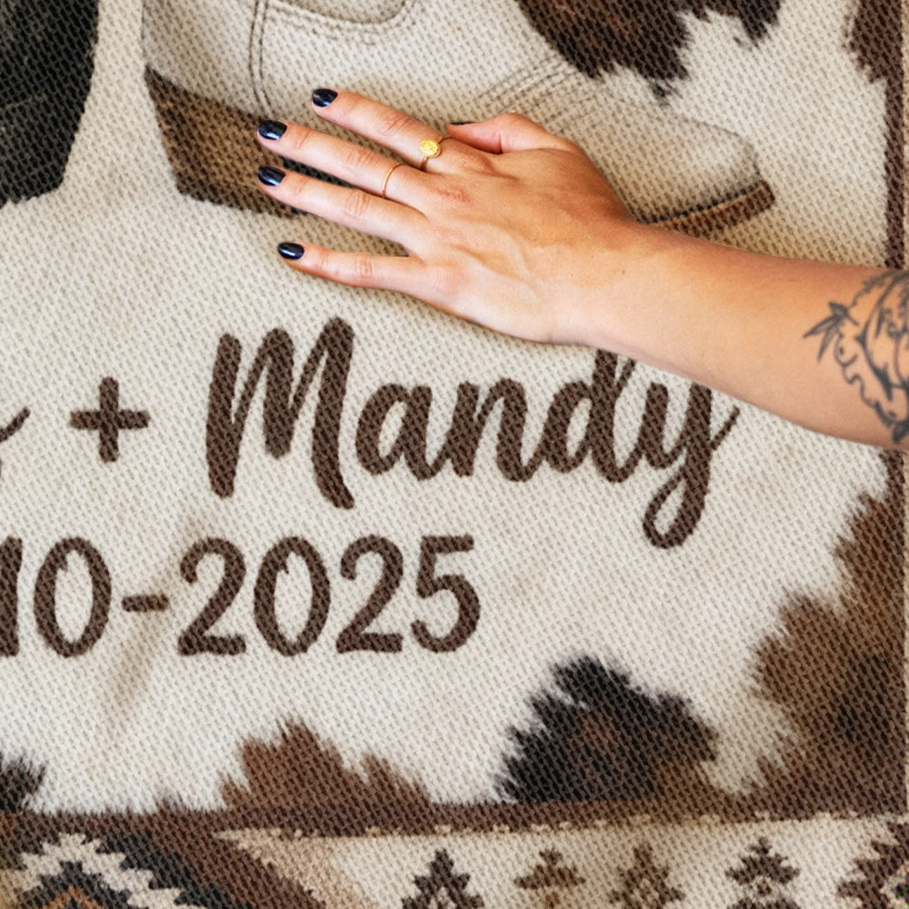 Wir haben das, Landhausdekoration, Cowboy Cowgirl Paar - Personalisierte Western Outfit Gewebte Decke
