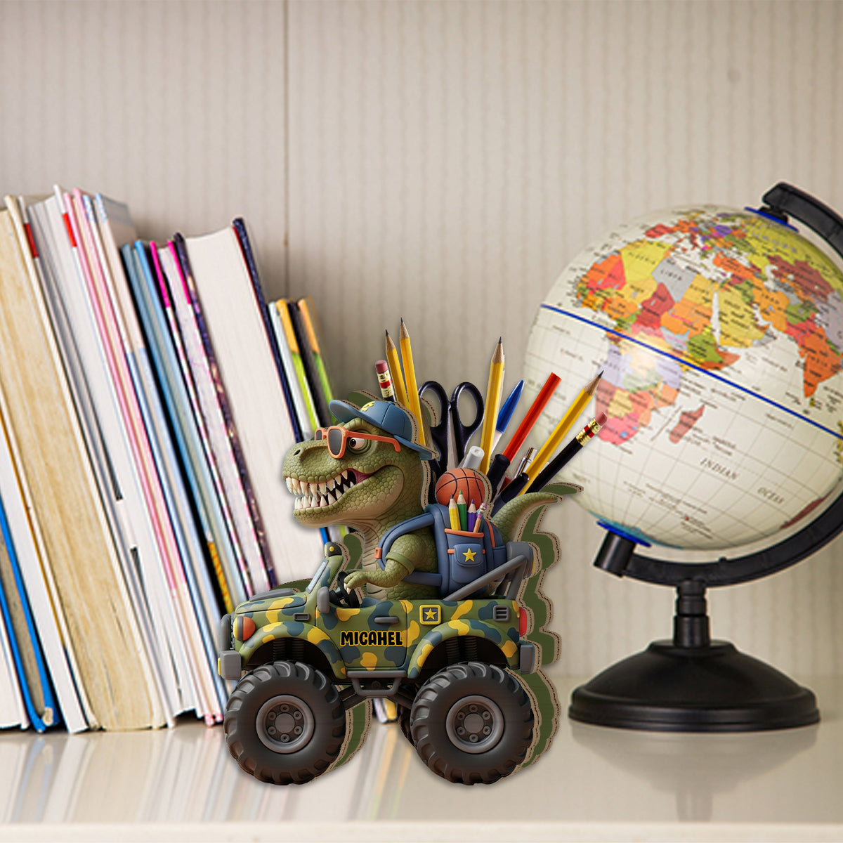Bereit für den Schulerfolg – ​​Personalisierter Dinosaurier-Stifthalter aus Holz