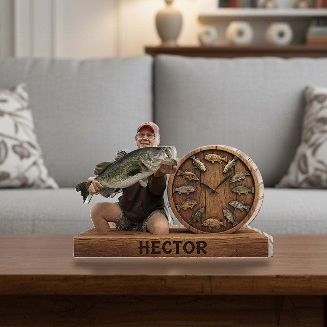 Es ist immer Angelzeit – Personalisierte Tischuhr mit Anglermotiv