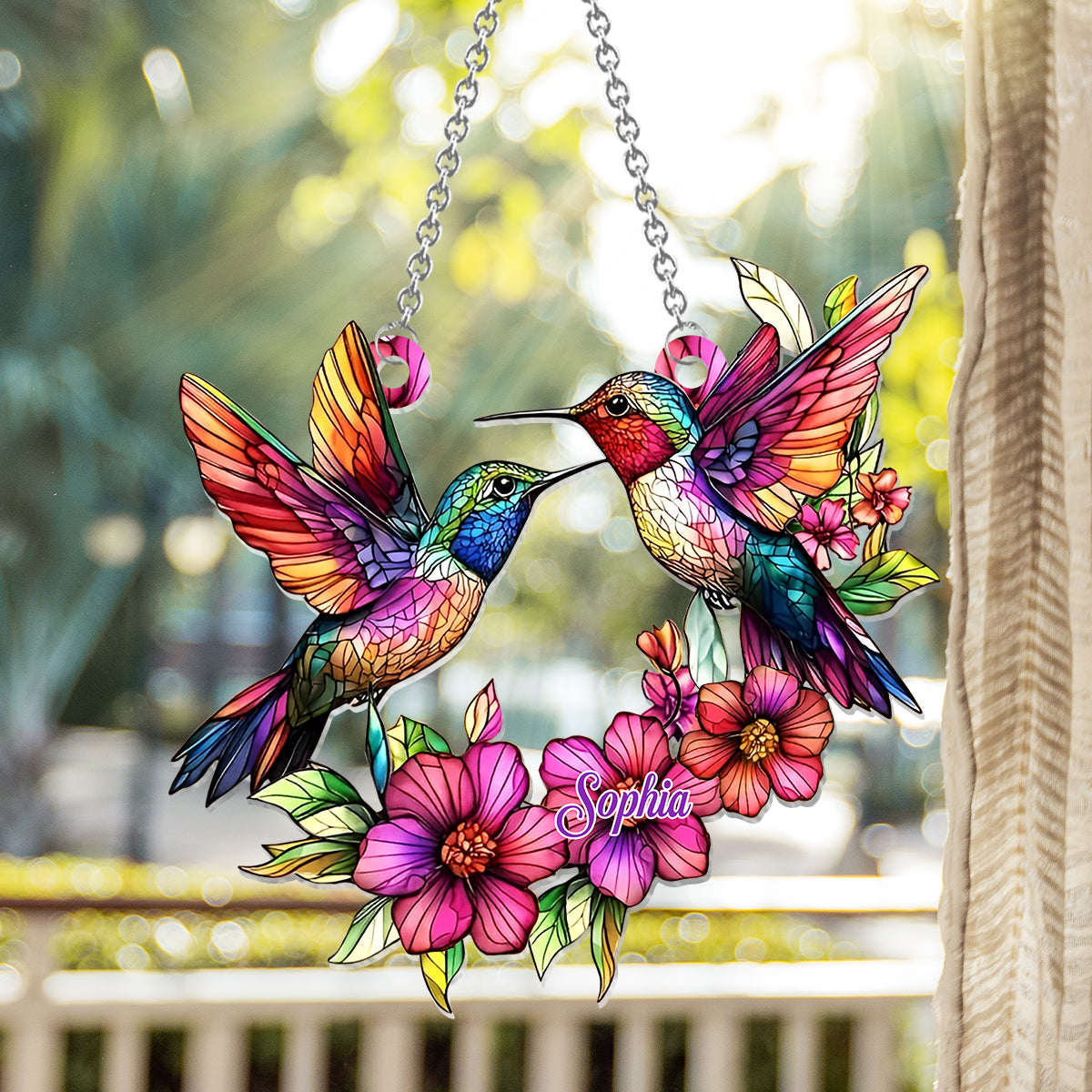 Bunter Kolibri – Personalisierter Kolibri-Fensterhänger als Sonnenfänger