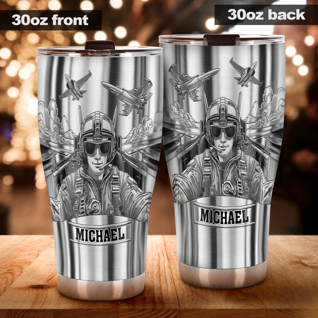 Der Himmel ist nicht die Grenze – personalisierter Piloten-Trinkbecher