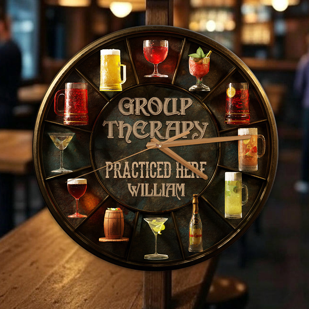 Gruppentherapie - Personalisierte Weinwanduhr