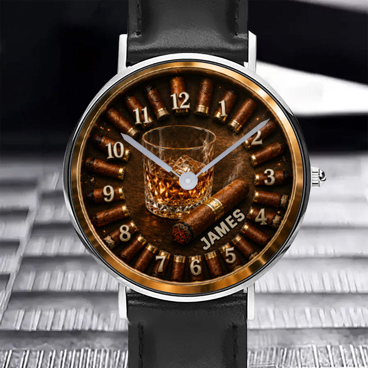 Whiskey und Zigarre, Geschenk für Männer - Personalisierte Whisky Armbanduhr