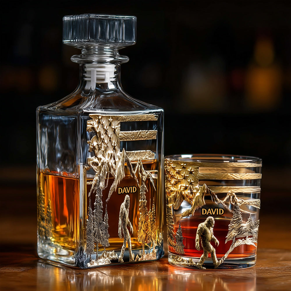 Sasquatch - Personalized Whisky Whiskey Glass