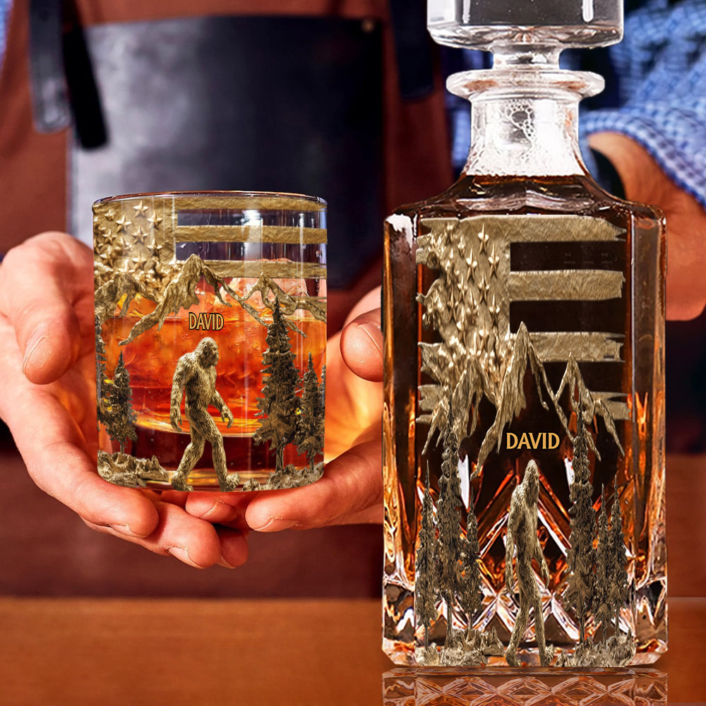 Sasquatch - Personalized Whisky Whiskey Decanter Set