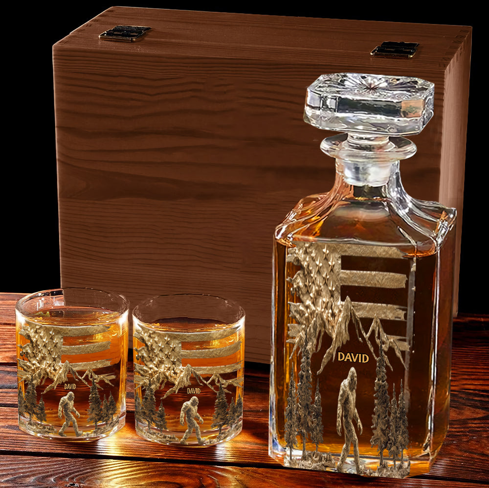 Sasquatch - Personalized Whisky Whiskey Glass