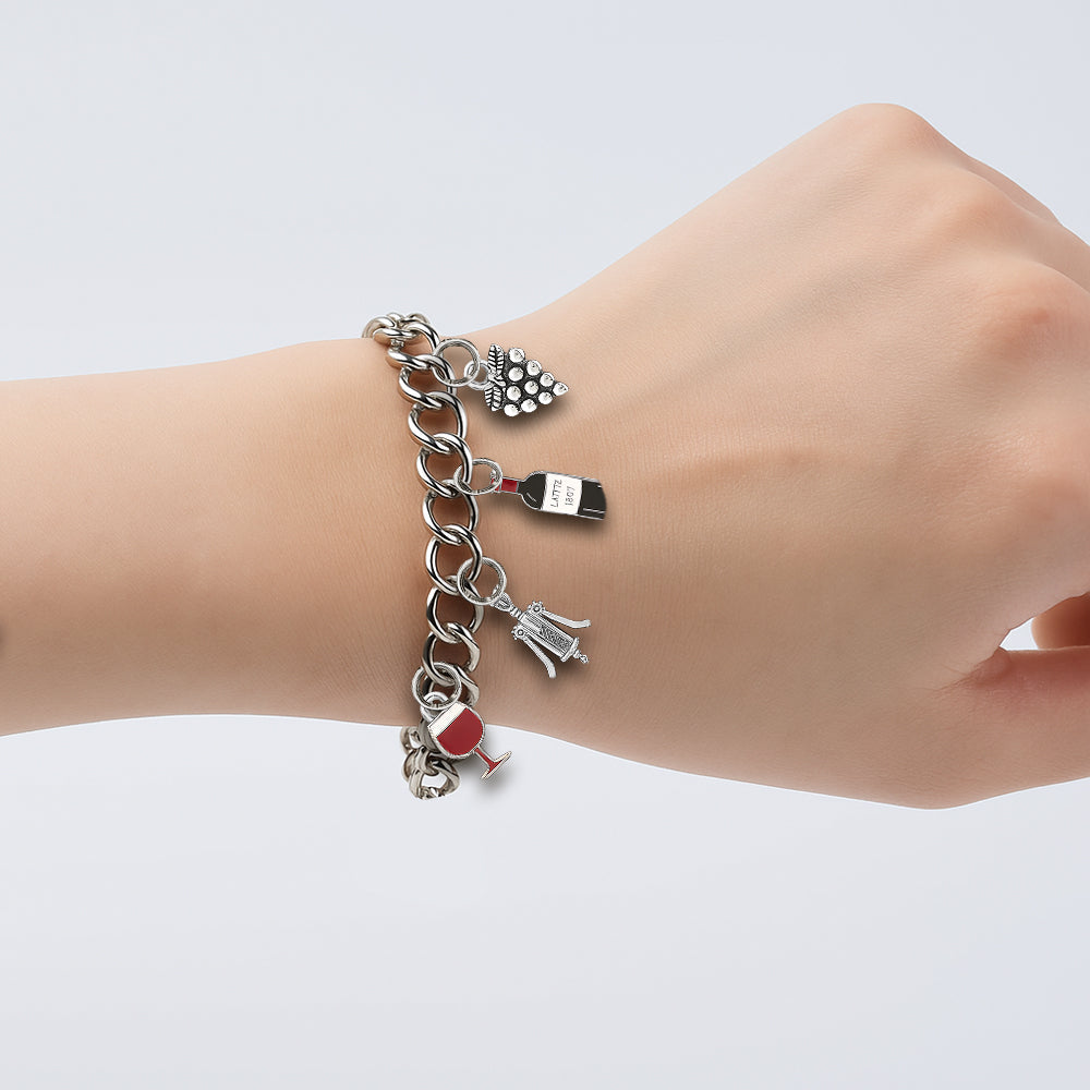 Weinliebe – Personalisiertes Weinarmband mit Anhängern