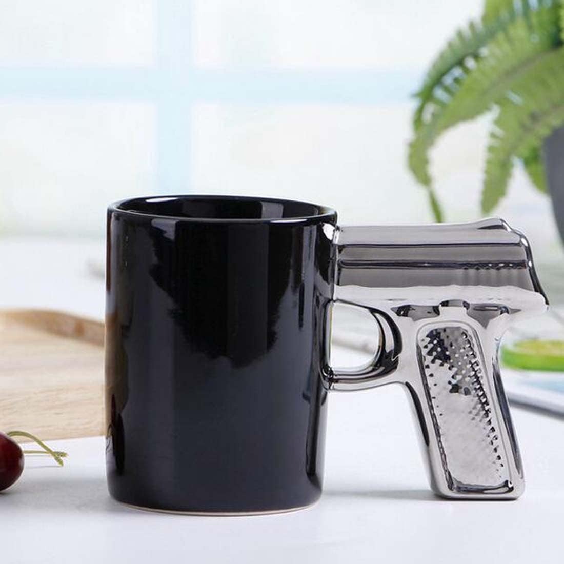 Pistolenförmige Keramik-Kaffeetasse